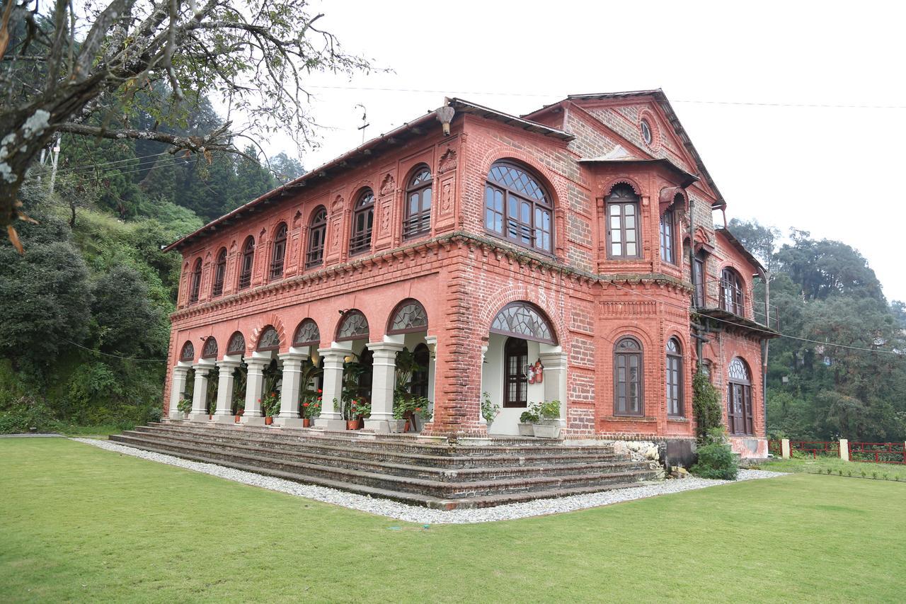 Raghu Vilas Mussoorie Exterior photo